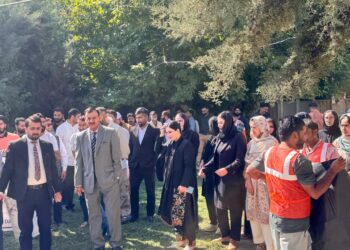 DLSA Shopian observes Gandhi Jayanti with “Swachhata Hi Seva” Campaign at district Court Complex