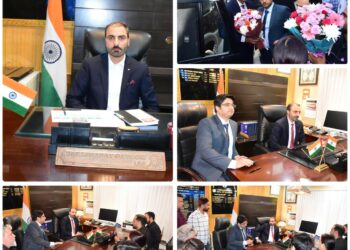 Dr. Basharat Qayoom assumes Charge as Commissioner SMC, CEO SSCL