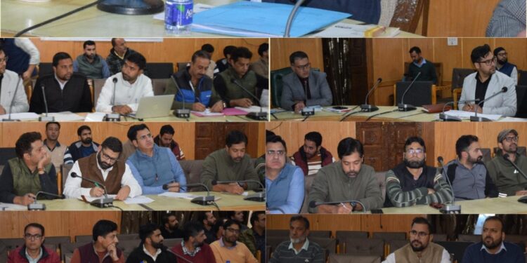 DC Pulwama reviews progress of Census 2027