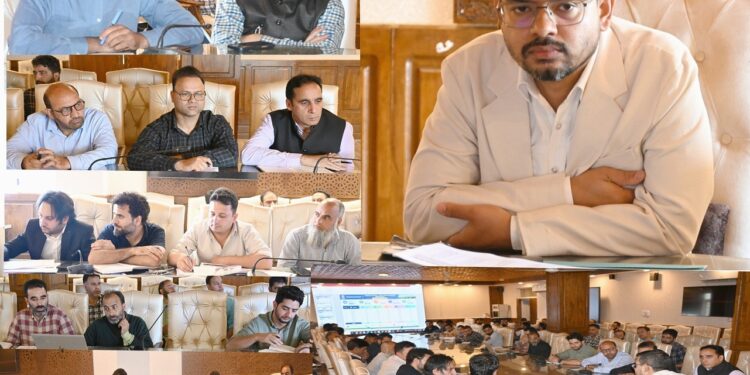 DDC Kulgam reviews progress of VB-G RAM G implementation