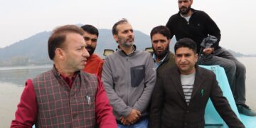 VC LCMA inspects Dal Lake Shoreline, Pokhribal ahead of Kashmir Marathon