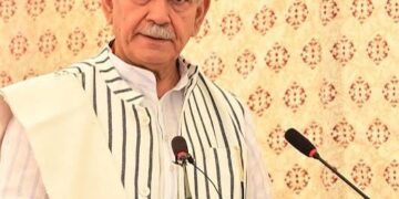 Lieutenant Governor Greets People on the Eve of Gandhi Jayanti